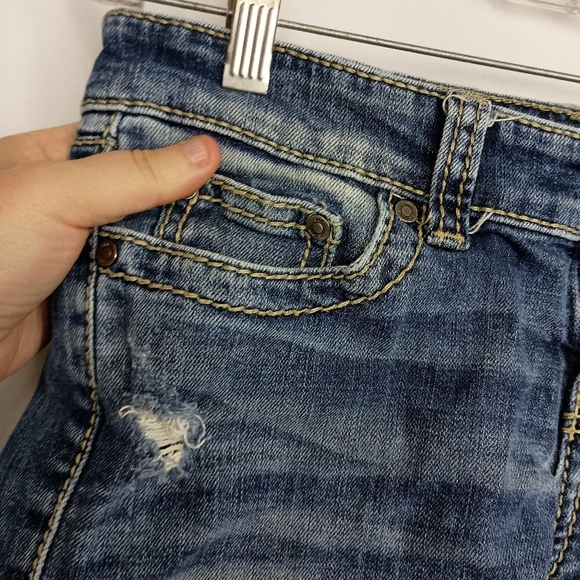 BKE Stella Blue Jean Sexy Summer Booty Shorts Distressed Raw Hem (#367) - Picture 5 of 8